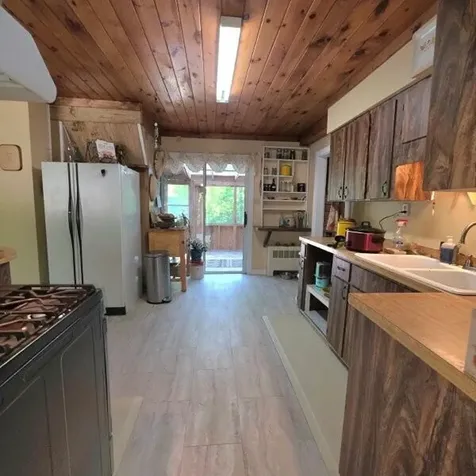 515 Dodlin Road Enfield ME 04493