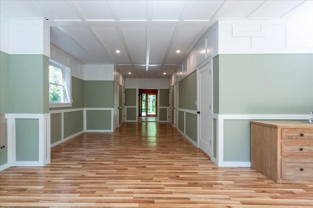 11 Jack Rabbit Road Northport ME 04849