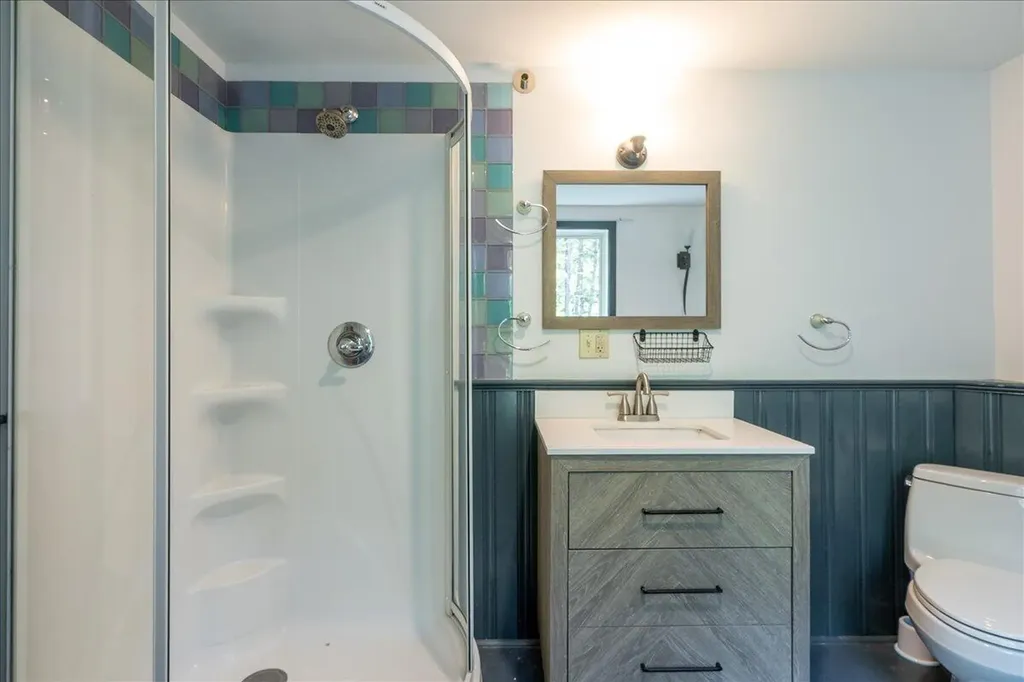 11 Jack Rabbit Road Northport ME 04849