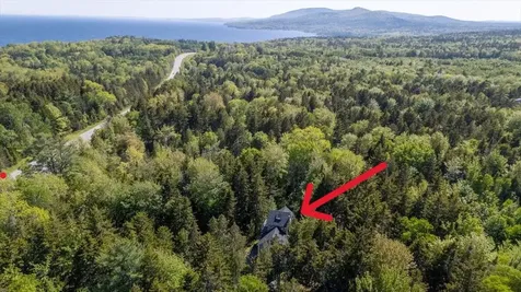 11 Jack Rabbit Road Northport ME 04849