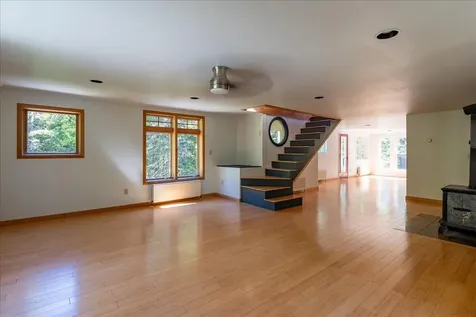 11 Jack Rabbit Road Northport ME 04849