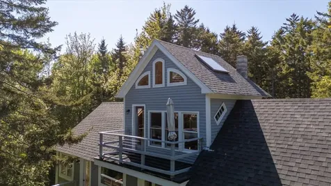 11 Jack Rabbit Road Northport ME 04849