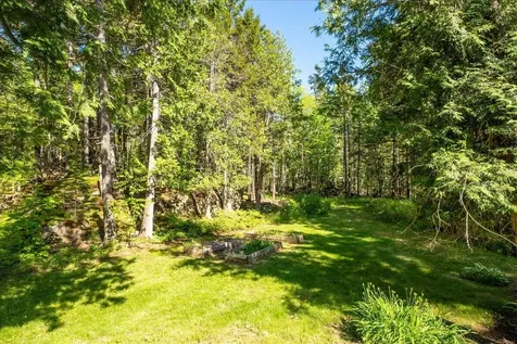 11 Jack Rabbit Road Northport ME 04849