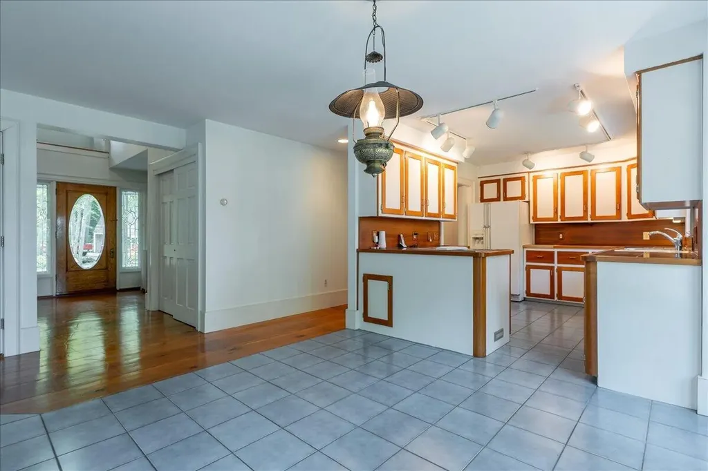 151 Hope Road Lincolnville ME 04849