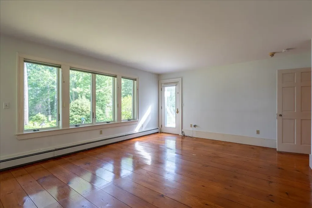 151 Hope Road Lincolnville ME 04849