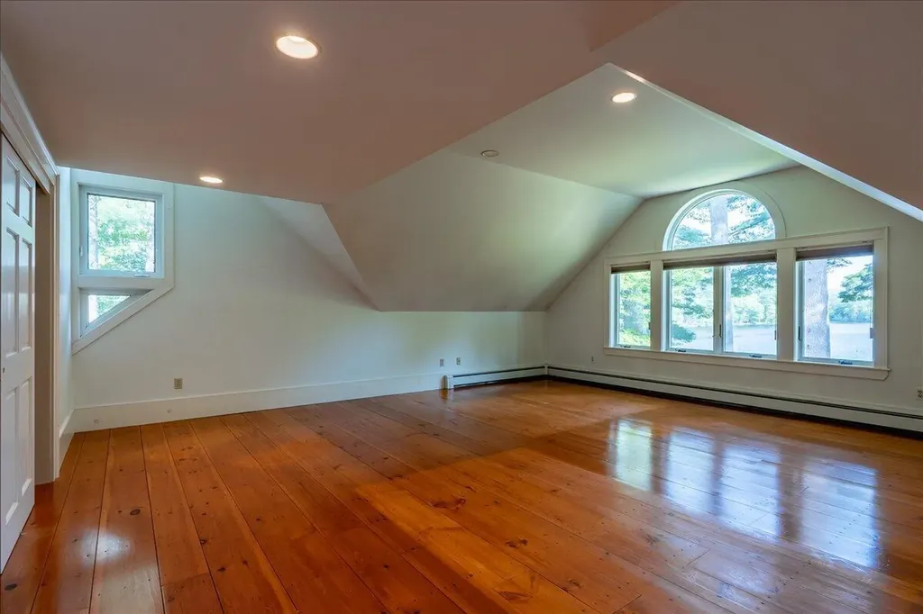 151 Hope Road Lincolnville ME 04849