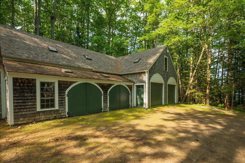 151 Hope Road Lincolnville ME 04849