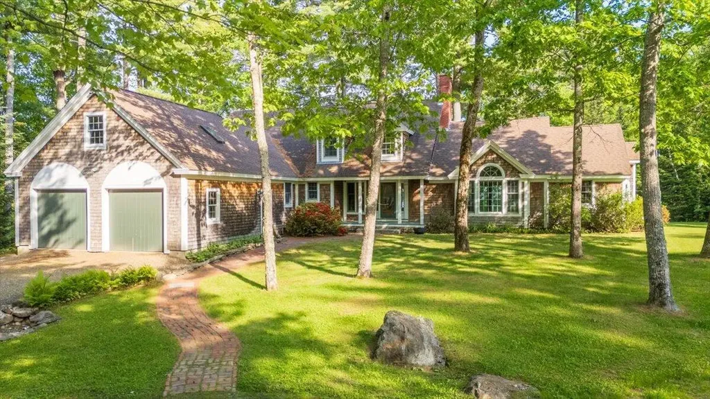 151 Hope Road Lincolnville ME 04849