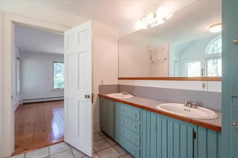 151 Hope Road Lincolnville ME 04849