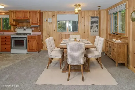 16 Scenic View Drive Naples ME 04055