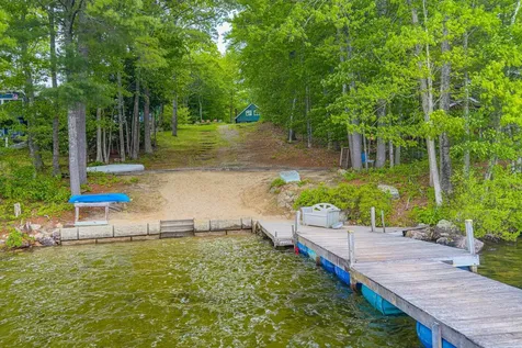 16 Scenic View Drive Naples ME 04055