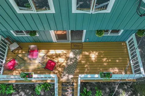 16 Scenic View Drive Naples ME 04055