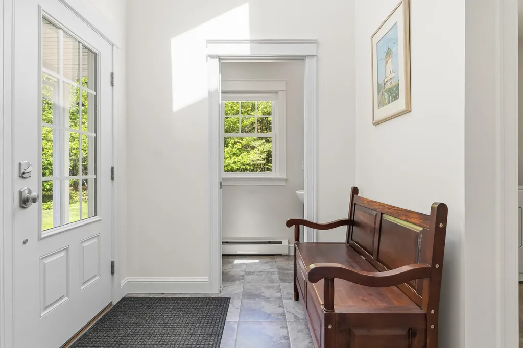 32 Beechwood Drive Topsham ME 04086