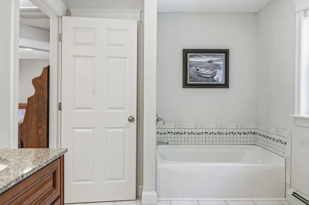 32 Beechwood Drive Topsham ME 04086