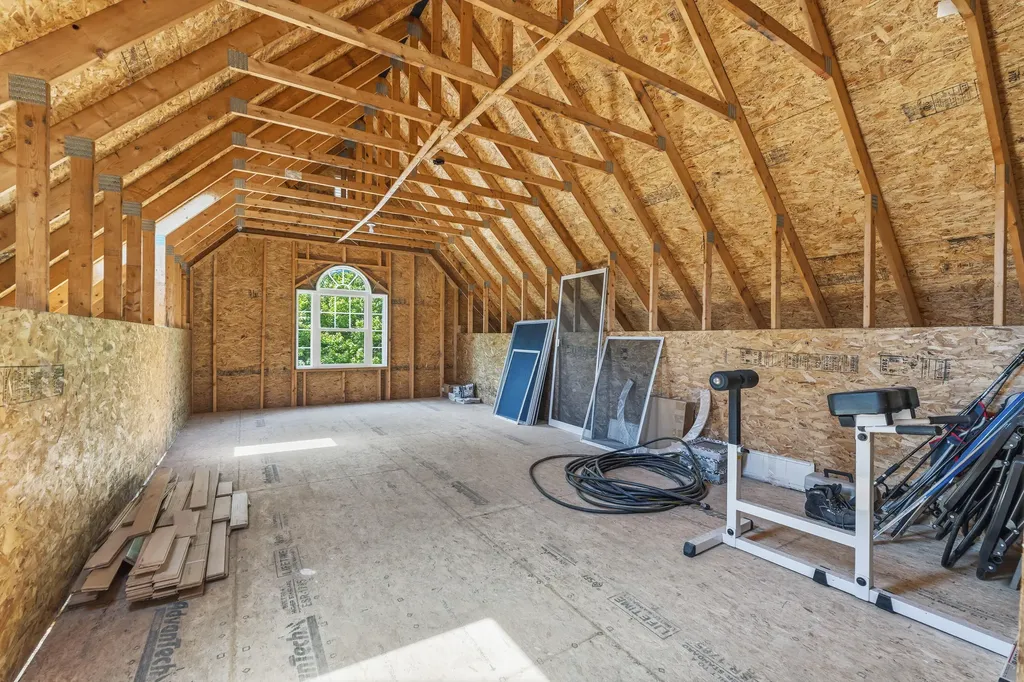 32 Beechwood Drive Topsham ME 04086