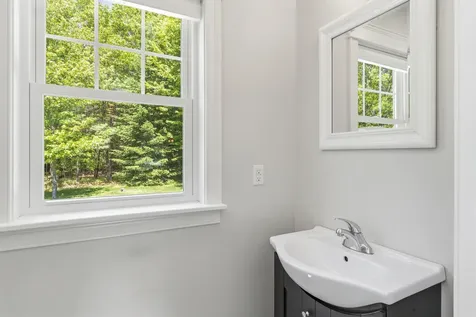 32 Beechwood Drive Topsham ME 04086