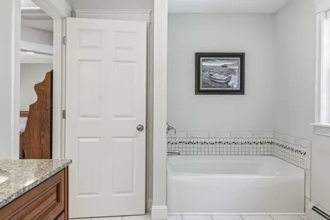 32 Beechwood Drive Topsham ME 04086