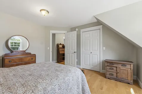 32 Beechwood Drive Topsham ME 04086