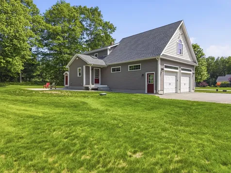 32 Beechwood Drive Topsham ME 04086