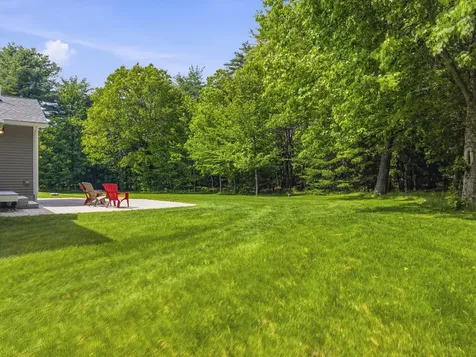 32 Beechwood Drive Topsham ME 04086