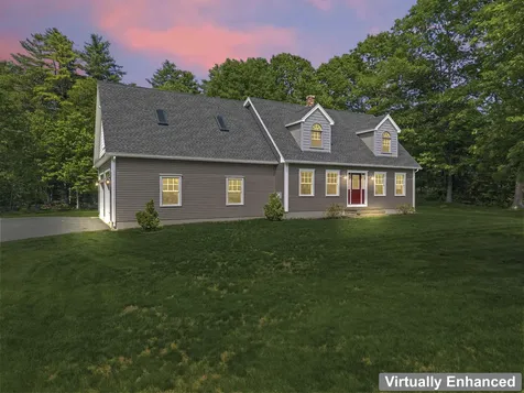 32 Beechwood Drive Topsham ME 04086
