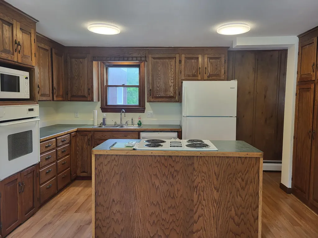 22 Mountain View Avenue Hiram ME 04041