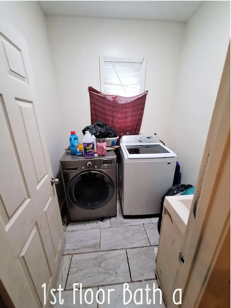 22 Wood Street Lewiston ME 04240