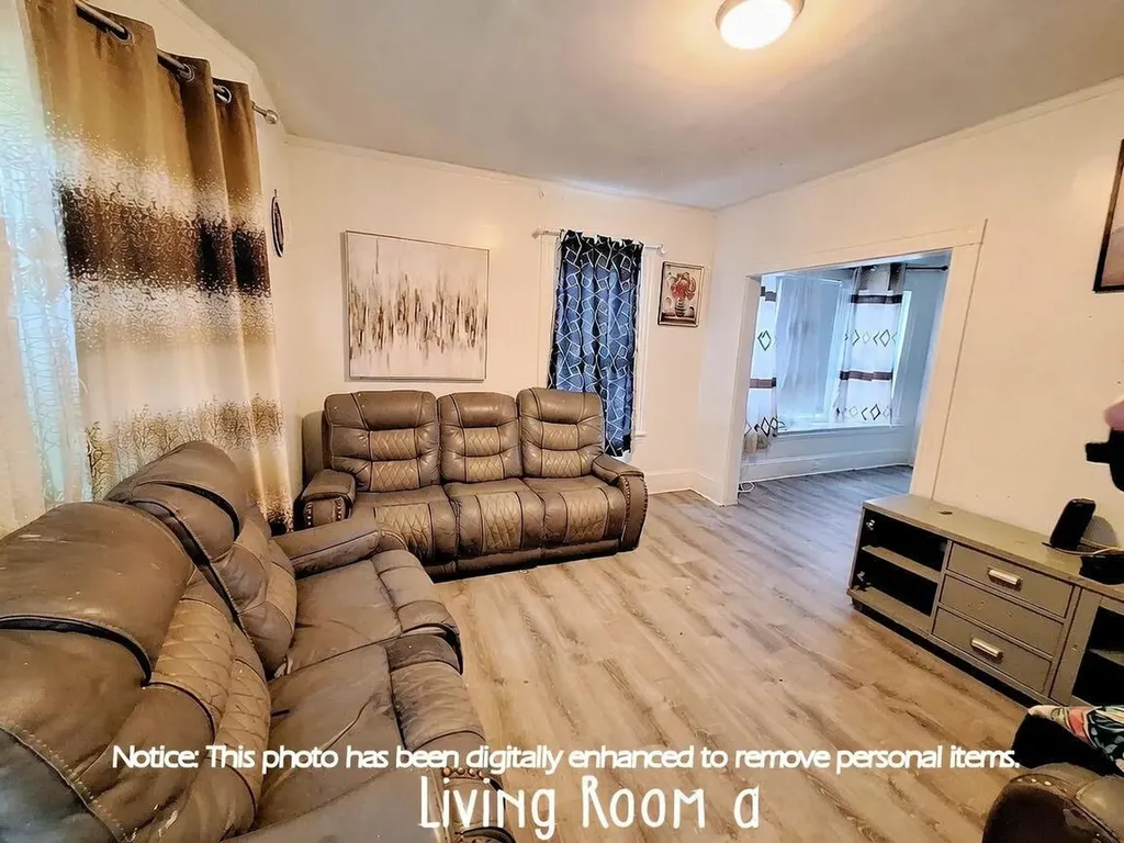 22 Wood Street Lewiston ME 04240