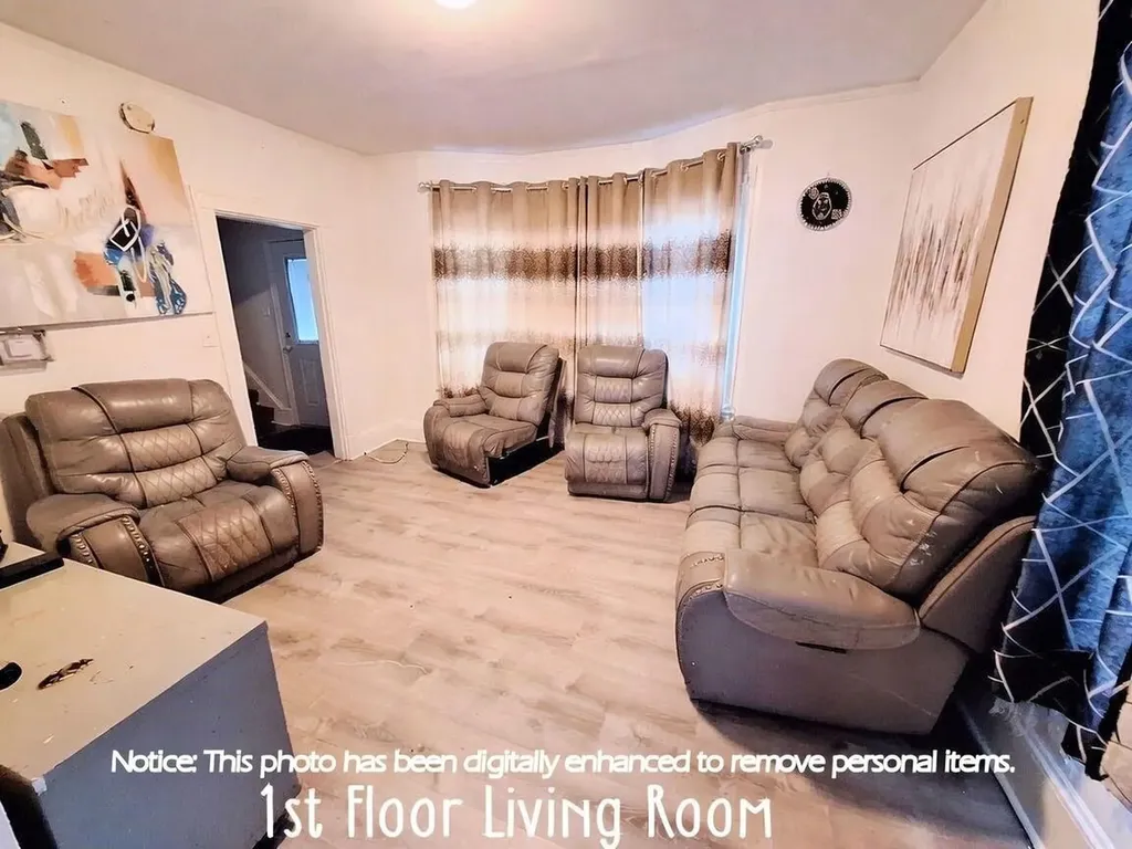 22 Wood Street Lewiston ME 04240