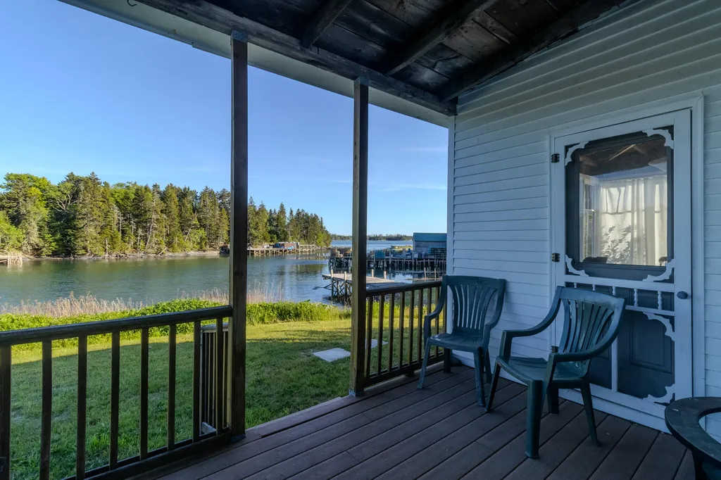 211 Main Street Jonesport ME 04649