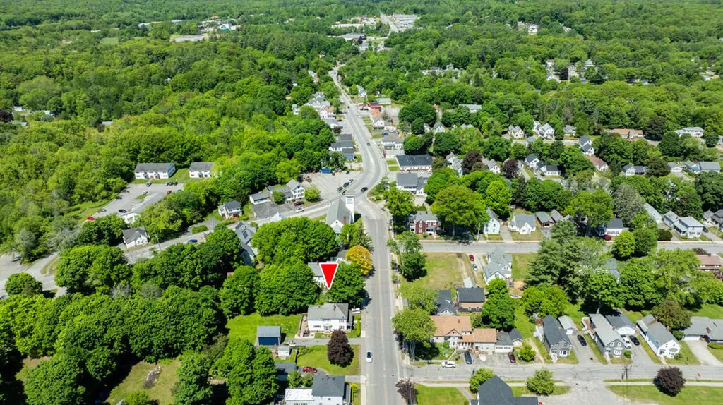 11 School Street Lisbon ME 04252
