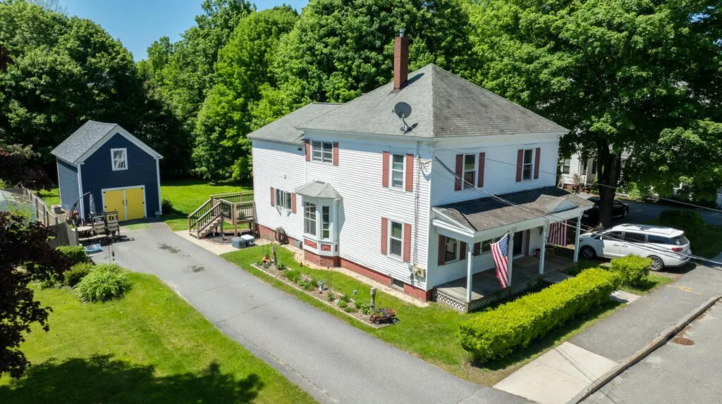 11 School Street Lisbon ME 04252
