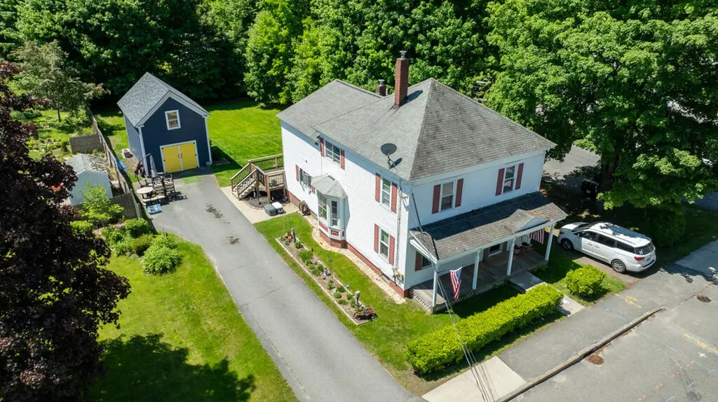 11 School Street Lisbon ME 04252