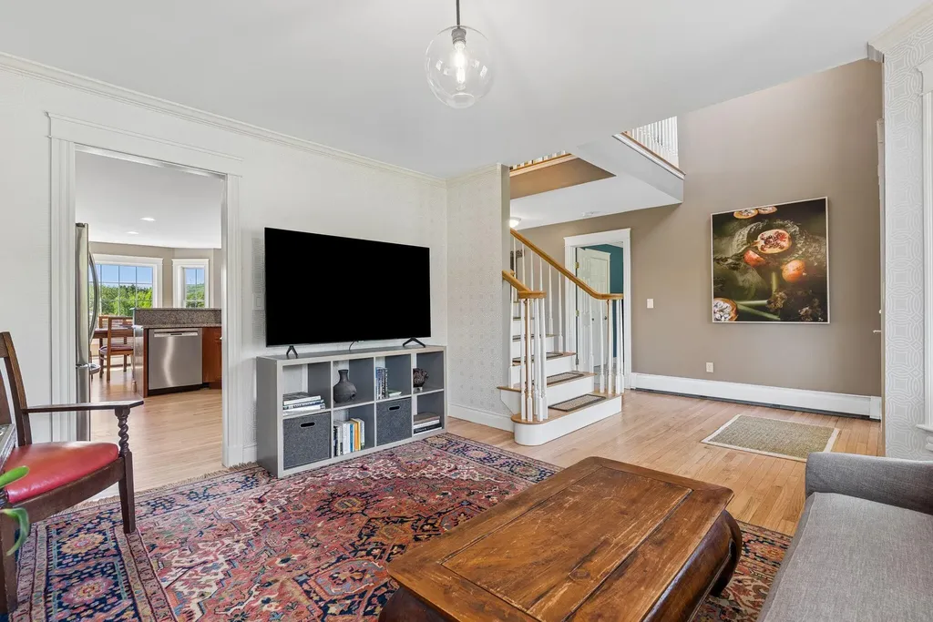 18 Linsausiq Way Falmouth ME 04105