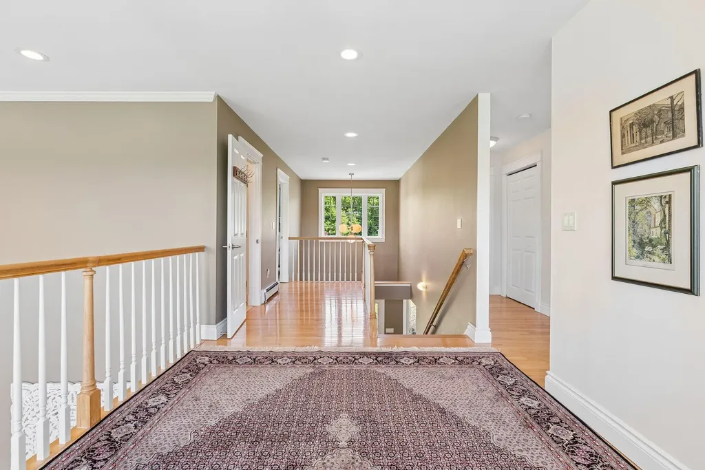 18 Linsausiq Way Falmouth ME 04105