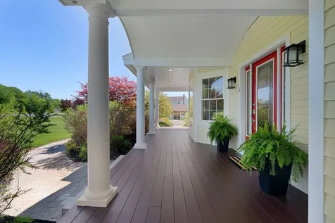 18 Linsausiq Way Falmouth ME 04105