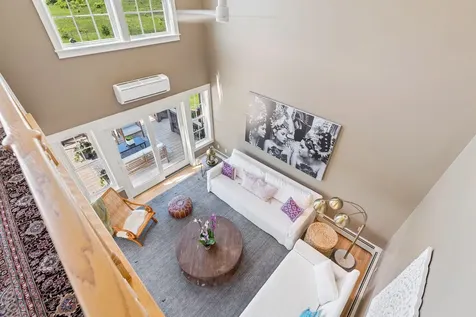 18 Linsausiq Way Falmouth ME 04105