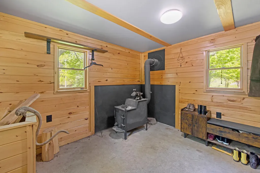 537 Millvale Road Bucksport ME 04416