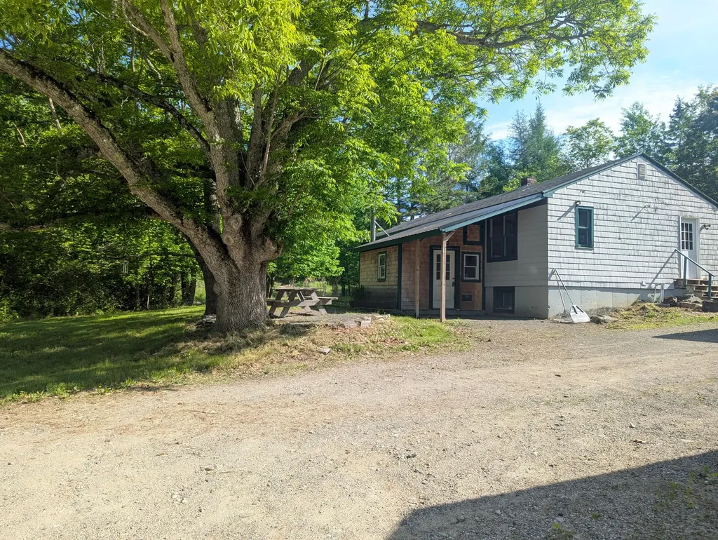 537 Millvale Road Bucksport ME 04416