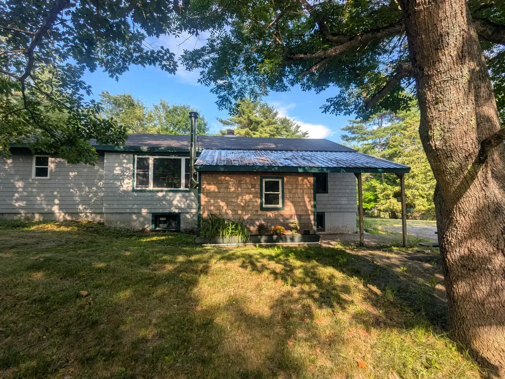 537 Millvale Road Bucksport ME 04416