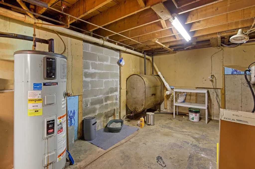 537 Millvale Road Bucksport ME 04416