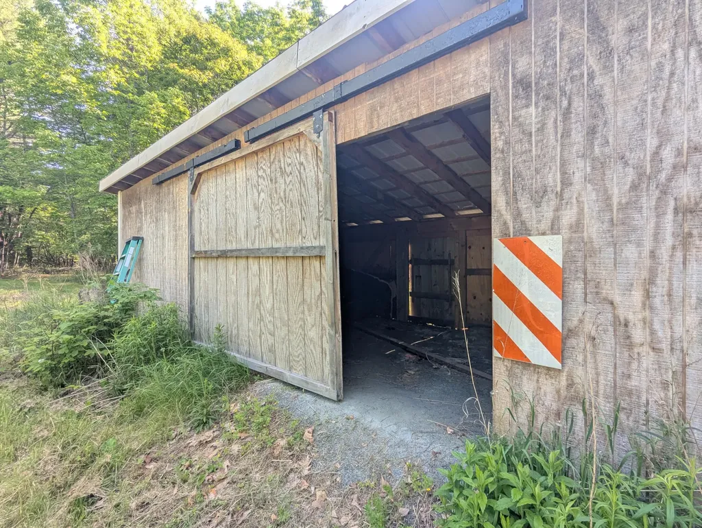 537 Millvale Road Bucksport ME 04416