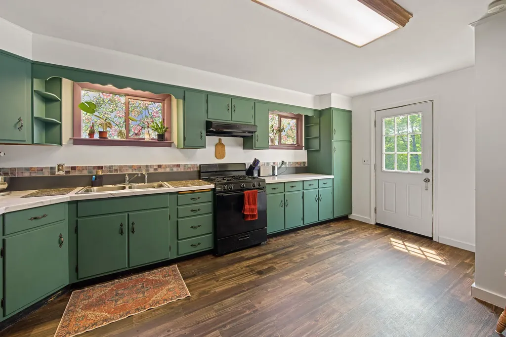 537 Millvale Road Bucksport ME 04416