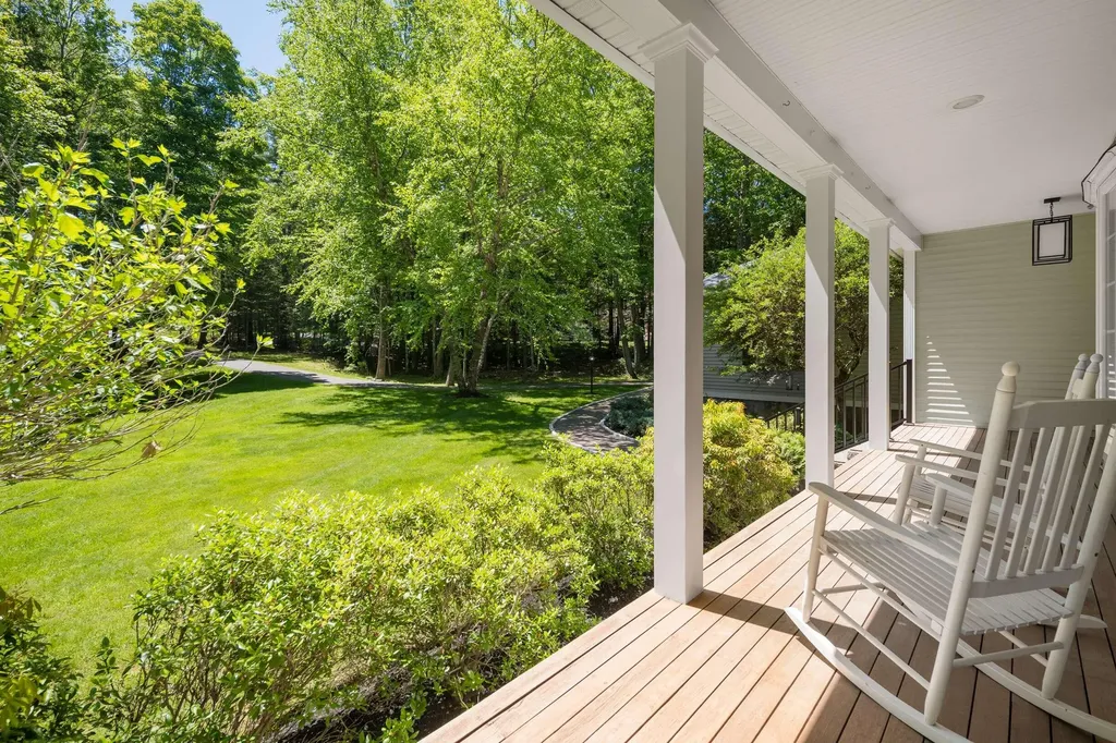 33 Buck Drive Eliot ME 03903
