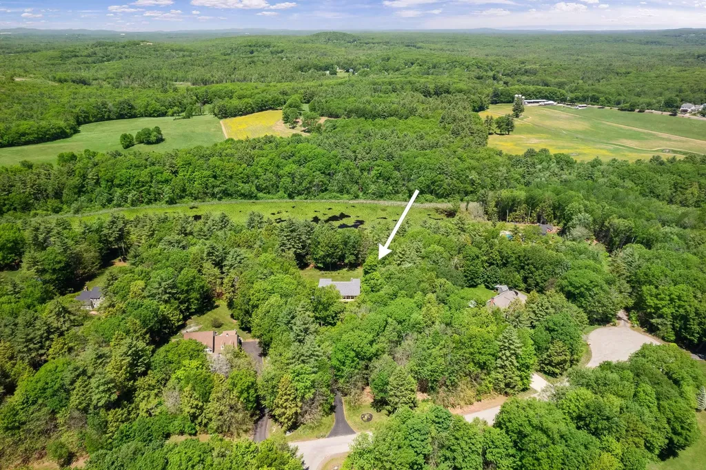 33 Buck Drive Eliot ME 03903