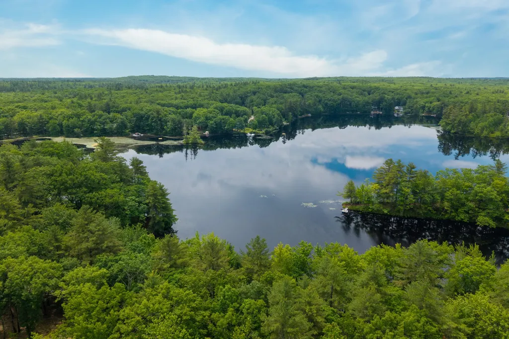 58 Wadleigh Pond Road Lyman ME 04002