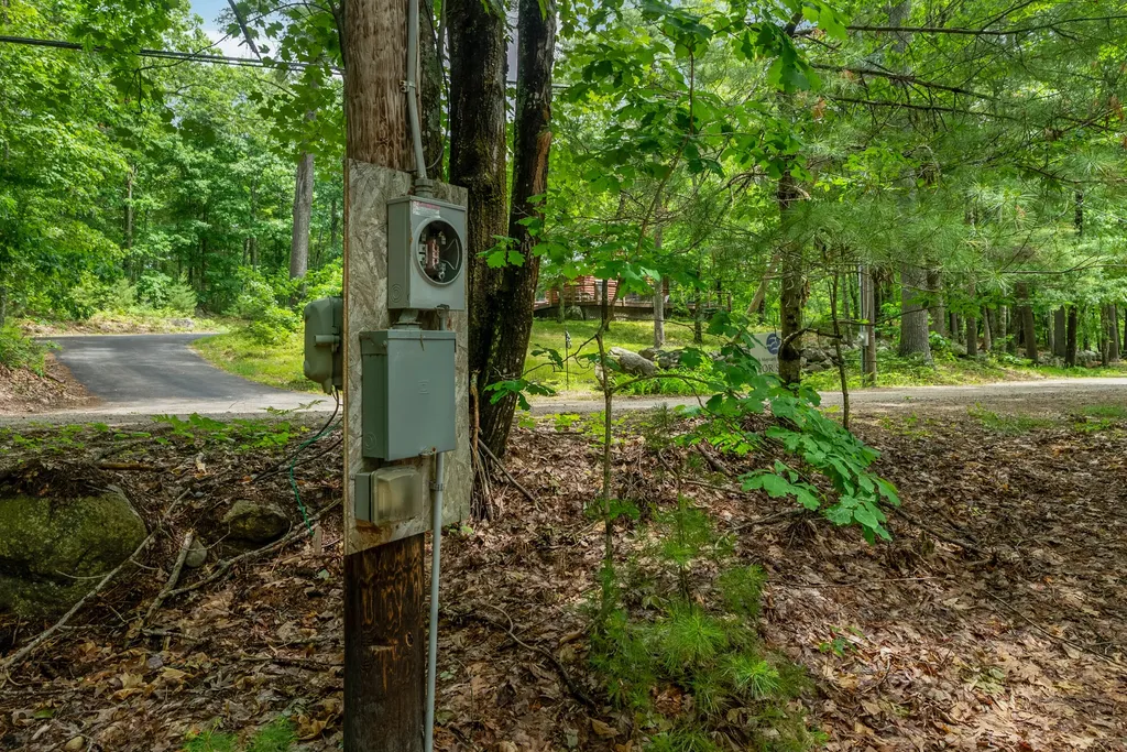58 Wadleigh Pond Road Lyman ME 04002