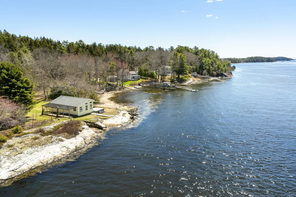 318 Marrtown Road Georgetown ME 04548