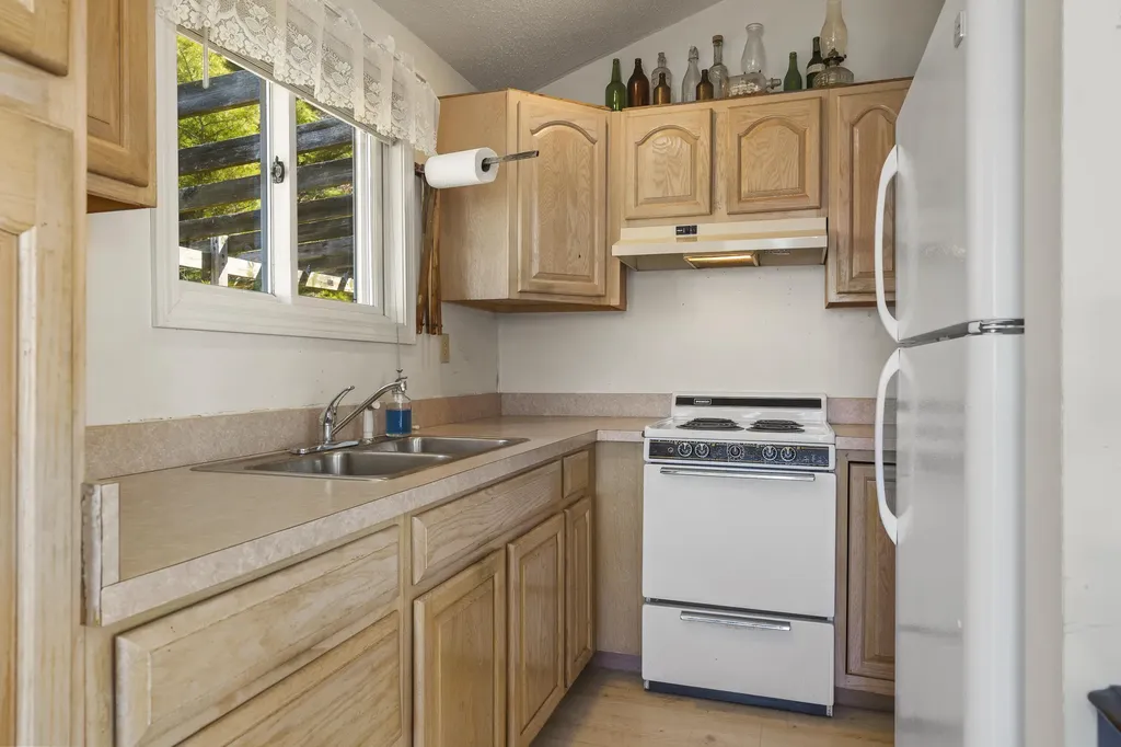 318 Marrtown Road Georgetown ME 04548