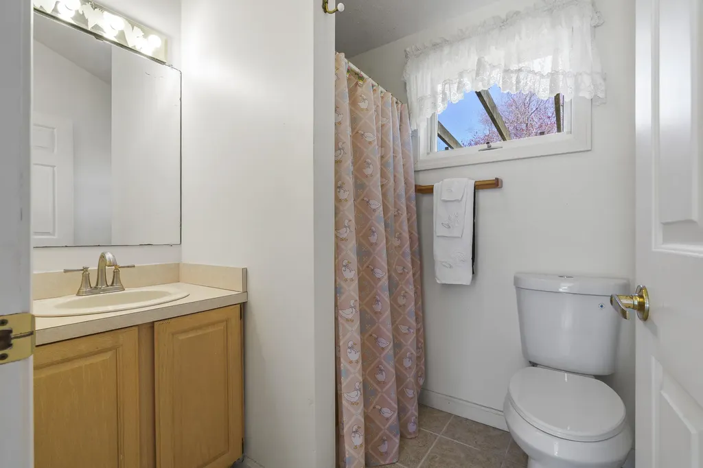 318 Marrtown Road Georgetown ME 04548
